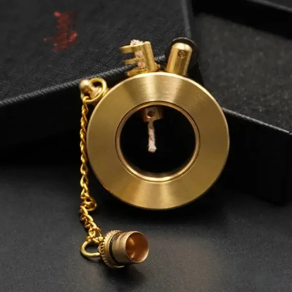 Vintage Lighter - Hollow Design - Image 2