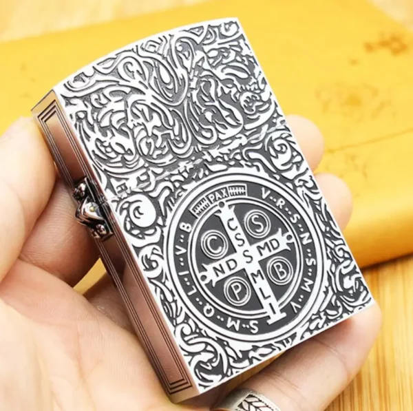 Zorro Constantine Movie 1:1 Edition Kerosene Lighter - Silver - Image 3