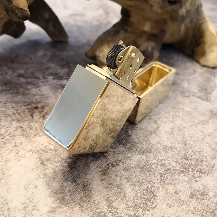 Zorro 915S Polished Brass - 'WAR ARMOR' Bottom Logo - Image 14