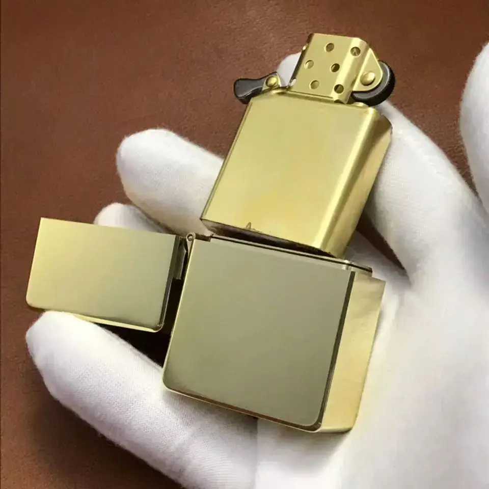 Zorro 915S Polished Brass - 'WAR ARMOR' Bottom Logo - Image 5