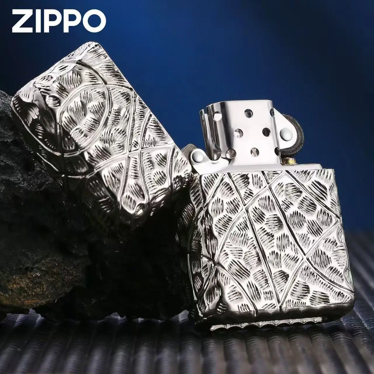 Zippo Grass Design - Silver - Image 3