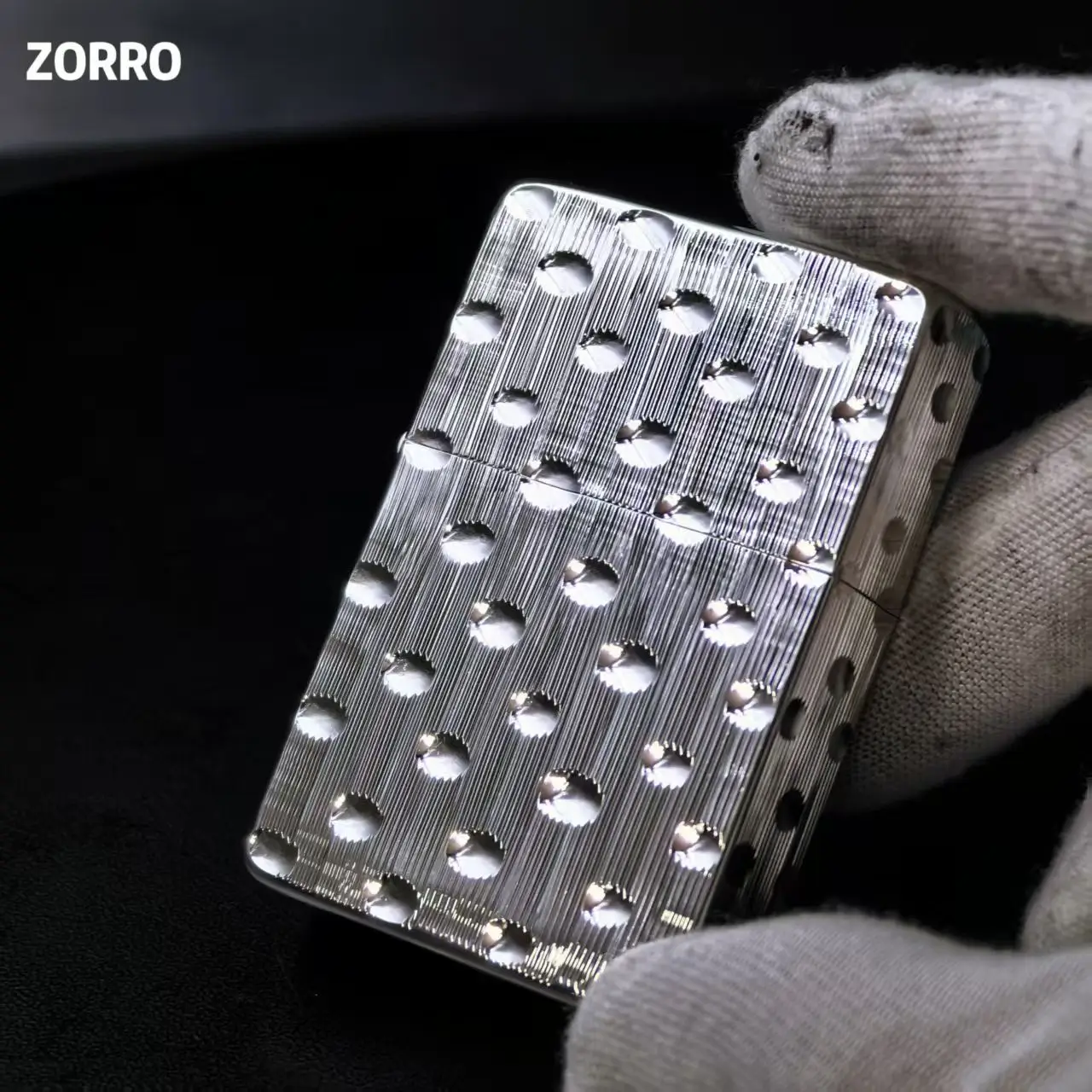 Zorro 917 Silver - Brushed + Dimpled